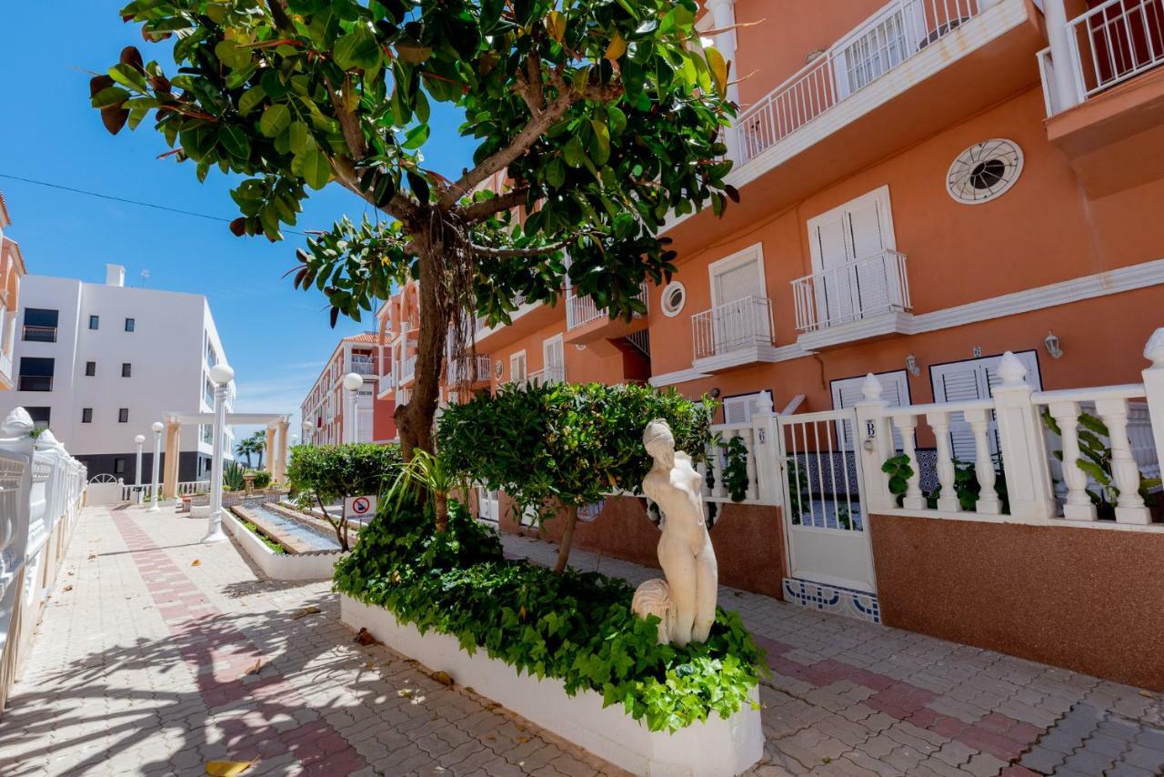 Apartament "Verano Azul" La Mata La Mata  Esterno foto